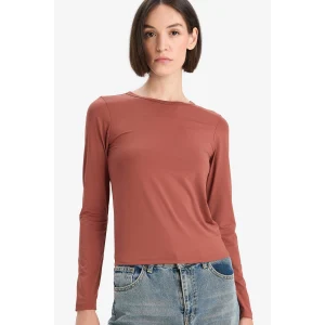 Defacto D3756AXBR228 Bordo Slim Fit Dar Kesim Bisiklet Yaka Basic Düz Uzun Kollu Tişört