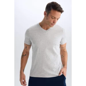 Defacto D7938 Gri %100 Pamuk Regular Fit V Yaka Pamuklu Basic Düz Kısa Kollu Tişört