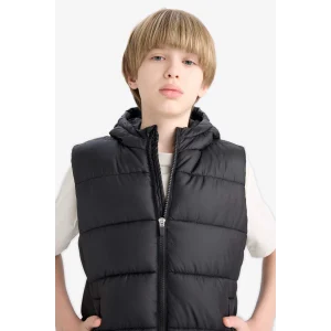 Defacto C4334A8BK27 Siyah Erkek Çocuk Su Geçirmez Kapüşonlu Yelek
