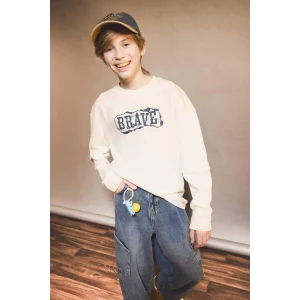 Defacto G1814A8WT32 Beyaz Erkek Çocuk Oversize Geniş Kalıp Bisiklet Yaka Baskılı Uzun Kollu Tişört