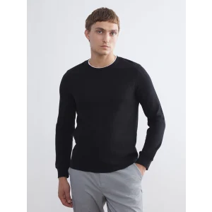 LCWAIKIKI Classic Siyah Uzun Kollu Dokulu Erkek Tişört