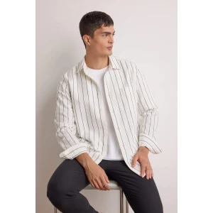 Defacto E7893AXWT34 Beyaz Regular Fit Polo Yaka Pamuklu Uzun Kollu Çizgili Gömlek