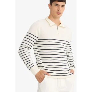 Defacto F1522AXER140 Ekru Standart Fit Yarım Fermuarlı Çizgili Triko Kazak