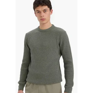 Defacto E0811AXKH268 Haki Standart Fit Bisiklet Yaka Basic Dokulu Triko Kazak