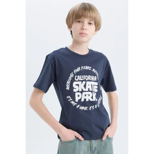 Defacto D9261 Lacivert Erkek Çocuk Bisiklet Yaka Baskılı Kısa Kollu Tişört