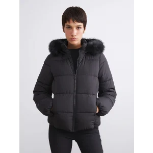 LCW Vision Siyah Kadın Kapüşonlu Düz Şişme Mont