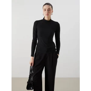 LCWAIKIKI Basic Siyah Dik Yaka Kadın Body