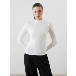 LCWAIKIKI Basic Ekru Dik Yaka Kadın Body