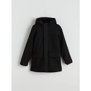 LCW Kids Siyah Kapüşonlu Erkek Çocuk Kaşe Kaban
