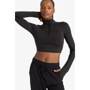 Defacto W0343AZBK81 Siyah DeFactoFit Slim Fit Dar Kesim Fermuarlı Dik Yaka İçi Yumuşak Tüylü Esnek Kumaş Uzun Kollu Tişört