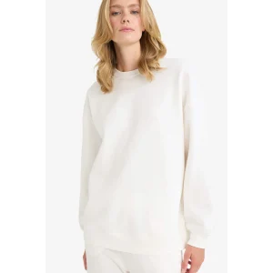Defacto F9628AXER105 Ekru Oversize Geniş Kalıp Bisiklet Yaka Basic Düz Kalın Sweatshirt