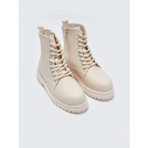 LCW STEPS Beyaz Deri Görünümlü Kadın Bot