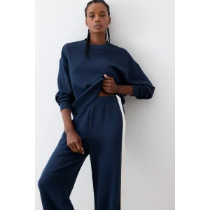 Defacto E8954AXNV165 Lacivert DeFactoFit Oversize Geniş Kalıp Bisiklet Yaka Modal Ultra Soft Sweatshirt