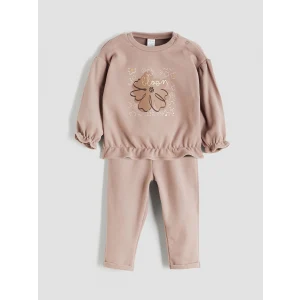 LCW baby Kahverengi Çiçek Baskılı Fırfırlı Kız Bebek Sweatshirt ve Eşofman Altı