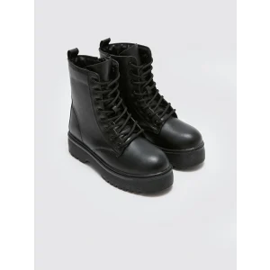 LCW STEPS Siyah Deri Görünümlü Topuklu Kadın Bot