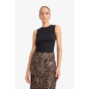 Defacto F8721AXBK27 Siyah Slim Fit Dar Kesim Basic Düz Bisiklet Yaka Fitilli Kaşkorse Atlet