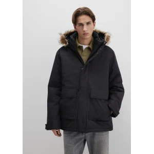 Mavi 0110472-900 Kapüşonlu Siyah Parka
