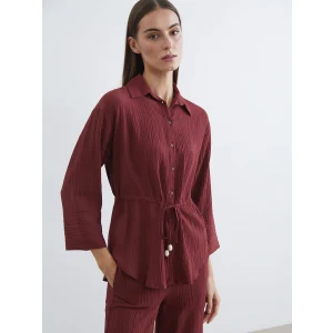 LCWAIKIKI Classic Kırmızı Dokulu Kadın Gömlek