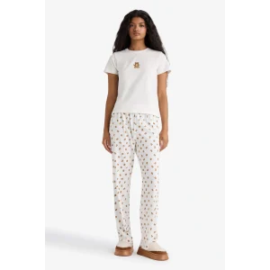 Defacto F9836AXER85 Ekru Pijama Takımı Regular Fit Baskılı Kısa Kollu Üst Desenli Uzun Alt