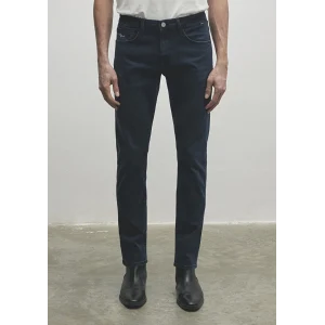 0042286545 JAKE Indigo Lux Black Nights