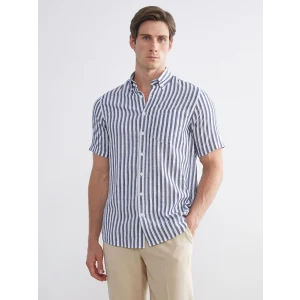 LCWAIKIKI Classic Lacivert Regular Fit Kısa Kollu Çizgili Erkek Gömlek