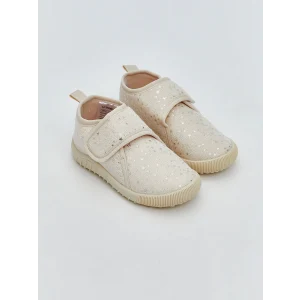 LCW STEPS Bej Yıldız Desenli Kız Bebek Panduf