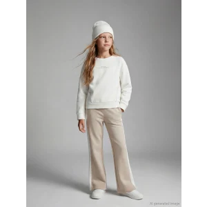 LCW Kids Ekru Bisiklet Yaka Kız Çocuk Soft Touch Sweatshirt ve Eşofman Altı