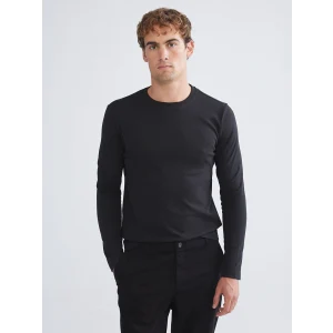 LCWAIKIKI Basic Siyah Bisiklet Yaka Uzun Kollu Erkek Tişört