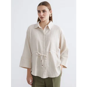 LCWAIKIKI Classic Bej Bağlamalı Dokulu Kadın Müslin Gömlek