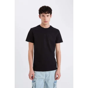 Defacto D5566AXBK81 Siyah %100 Pamuk Slim Fit Dar Kesim Bisiklet Yaka Baskılı Kısa Kollu Tişört