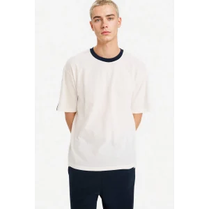 Defacto F8673AXER105 Ekru Boxy Fıt Bisiklet Yaka Pike Kısa Kollu Tişört