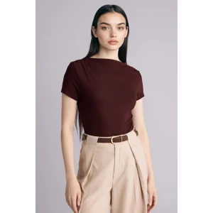 Defacto E7016AXBN267 Kahve Slım Fıt Kayık Yaka Tişört