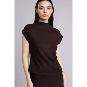 Defacto F7760AXBN207 Kahve Slım Fıt Yarım Balıkçı Yaka Tişört