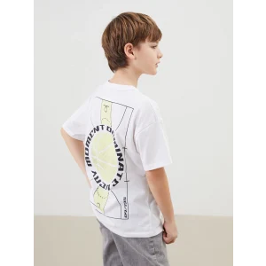 LCW Kids Beyaz Bisiklet Yaka Erkek Çocuk Tişört