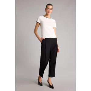 Defacto H1923AXBK81 Siyah Straıght Fıt Fermuarlı Normal Bel Modal Pantolon