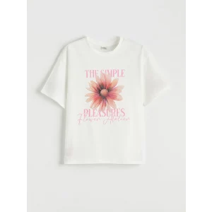 LCW Kids Ekru Baskılı Bisiklet Yaka Kız Çocuk Tişört