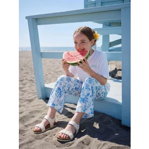 LCW Kids Beyaz Bisiklet Yaka Baskılı Kız Çocuk Tişört