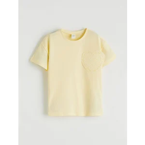 LCW Kids Sarı Bisiklet Yaka Kalp Detaylı Kız Çocuk Tişört