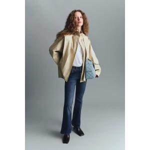 Defacto G8880AXNM28 Mavi Mia Flare Fıt Normal Bel Uzun Jean Yıkamalı Pantolon