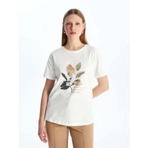 LCWAIKIKI Basic Beyaz Bisiklet Yaka Baskılı Kısa Kollu Kadın Tişört