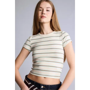 Defacto G2231AXER98 Ekru Fıtted Bisiklet Yaka Ribana Kısa Kollu Tişört