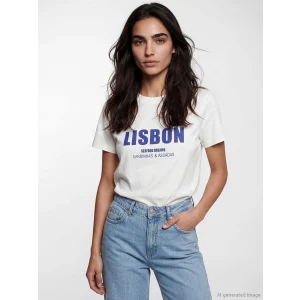 LCW Vision Beyaz Bisiklet Yaka Lisbon Baskılı Kadın Tişört