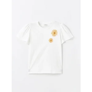 LCW Kids Beyaz Bisiklet Yaka Çiçekli Kısa Kollu Kız Çocuk Tişört
