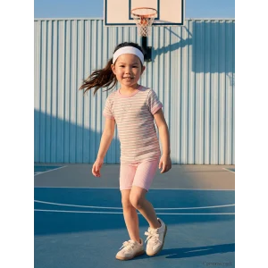 LCW Kids Pembe Simli Kalp Nakışlı Kız Çocuk Tişört