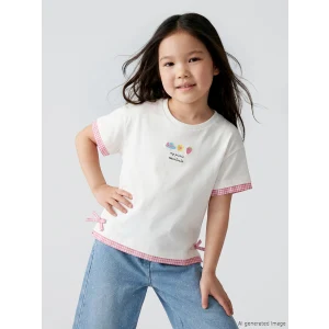 LCW Kids Beyaz Bisiklet Yaka Nakışlı Fiyonk Detaylı Kız Çocuk Tişört