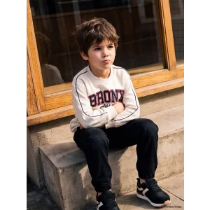 LCW Kids Beyaz Nakışlı Erkek Çocuk Sweatshirt