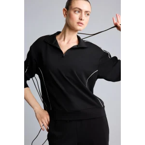 Defacto H4537AXBK81 Siyah Ultra Yumuşak Standart Fit Yarım Fermuarlı Biyeli Dik Yaka Modal Sporcu Basic Sweatshirt