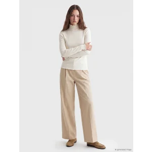 LCW Modest Ekru Dik Yaka Kadın Fitilli Body