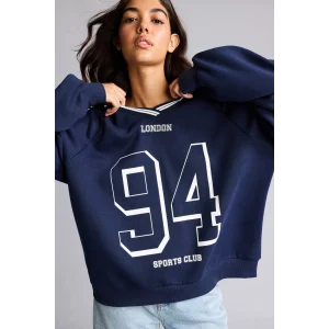 Defacto I0201AXNV241 Lacivert Oversize V Yaka Çizgili Yaka Detaylı Baskılı Sweatshirt