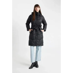 A1939 Su Geçirmez Relax Fit Kapüşonlu İnce Parka